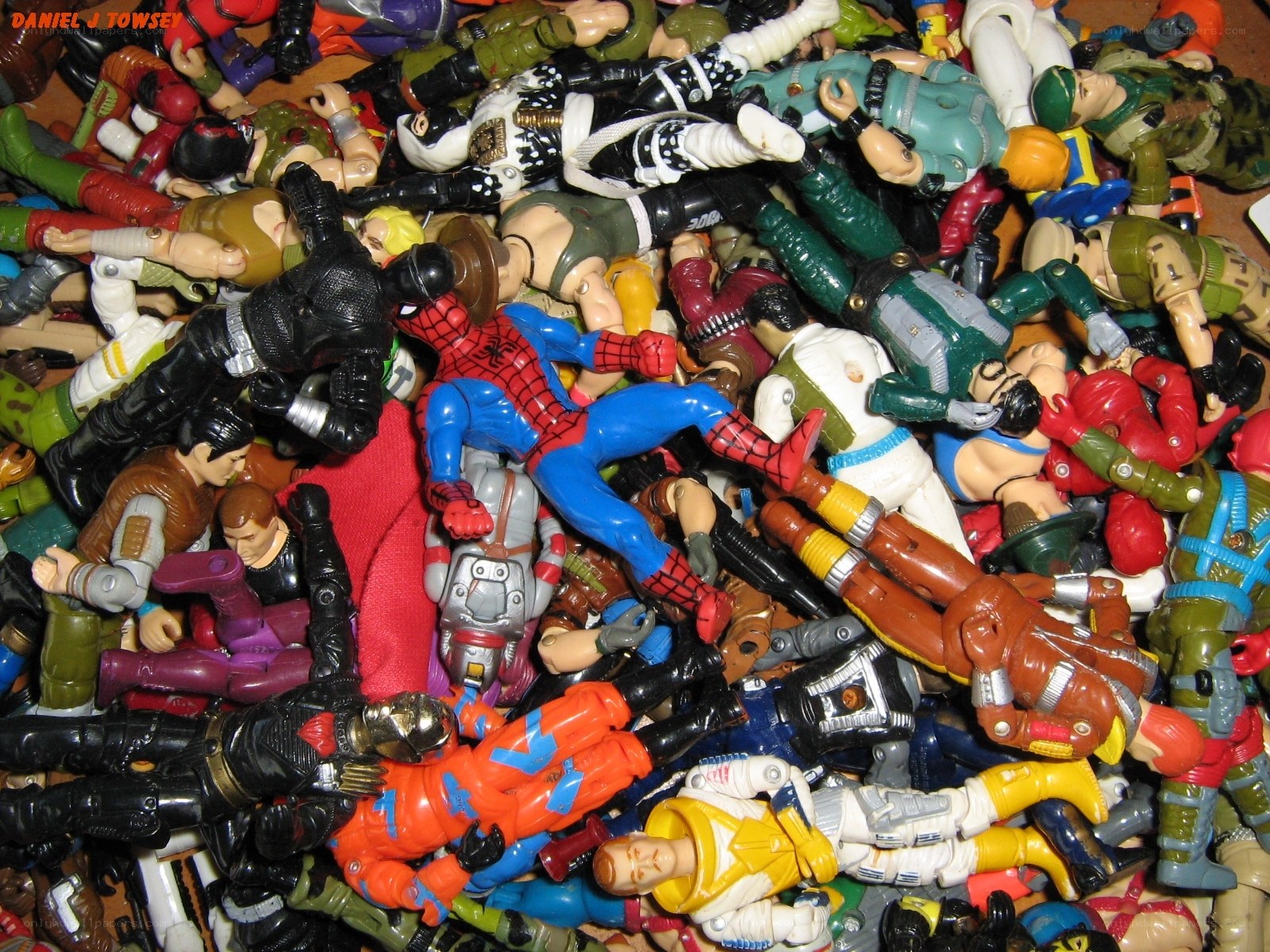 pile of action figures