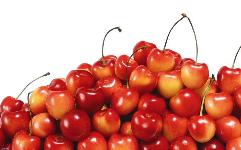 pile of fresh cherries