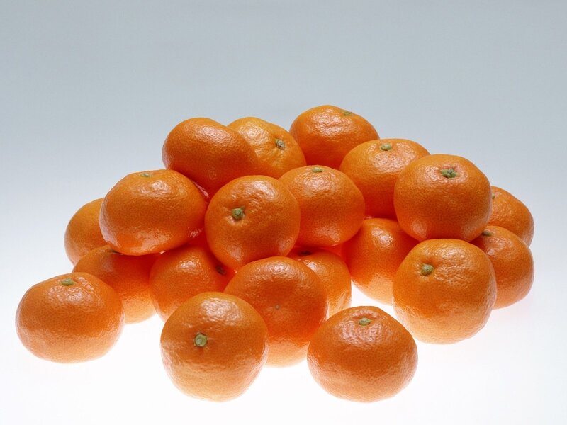 pile of fresh tangerines