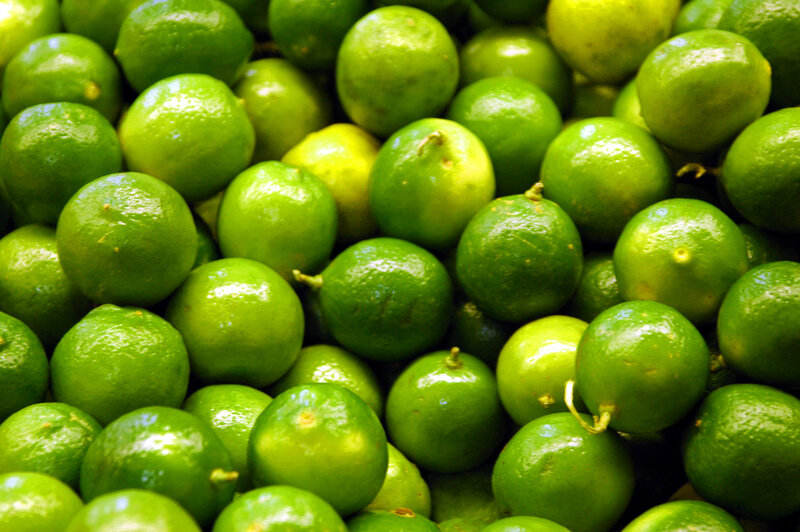 pile of green limes