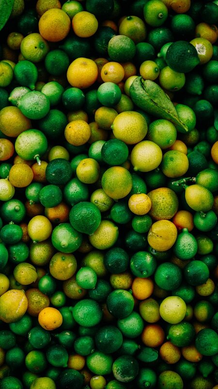Pile of Limes and Lemons — Green, Natural