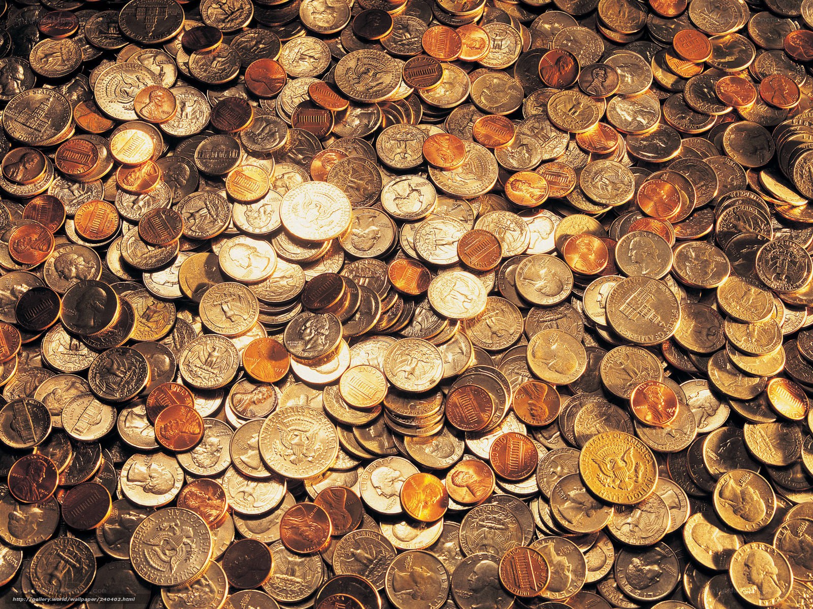 pile of US coins