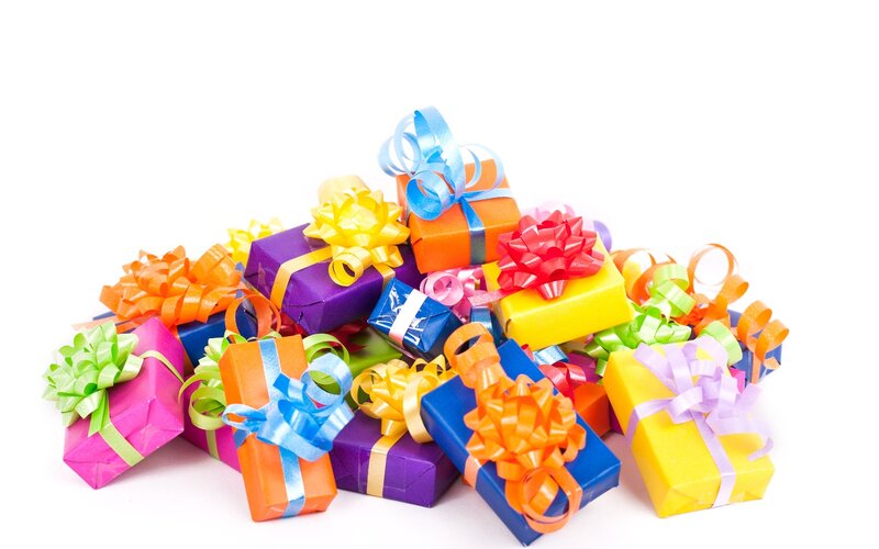 Pile of Wrapped Gifts — Yellow