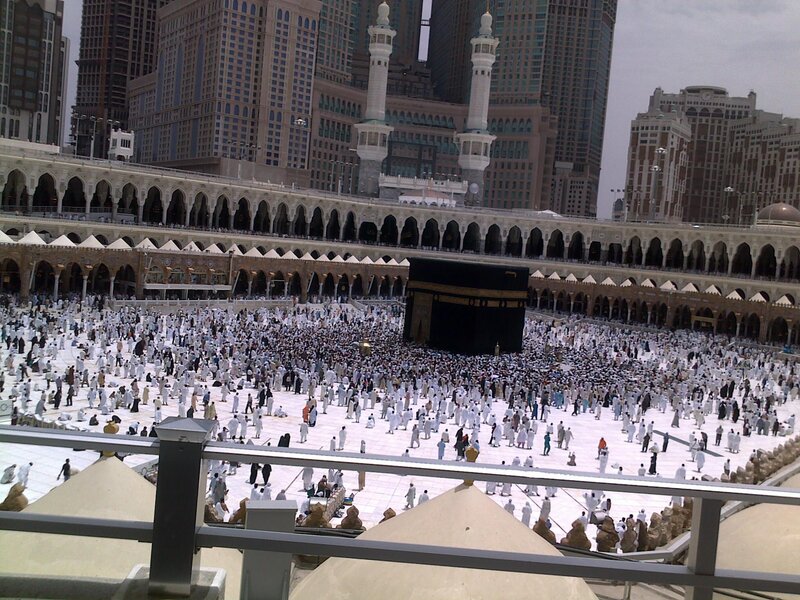 Pilgrims at Kaaba