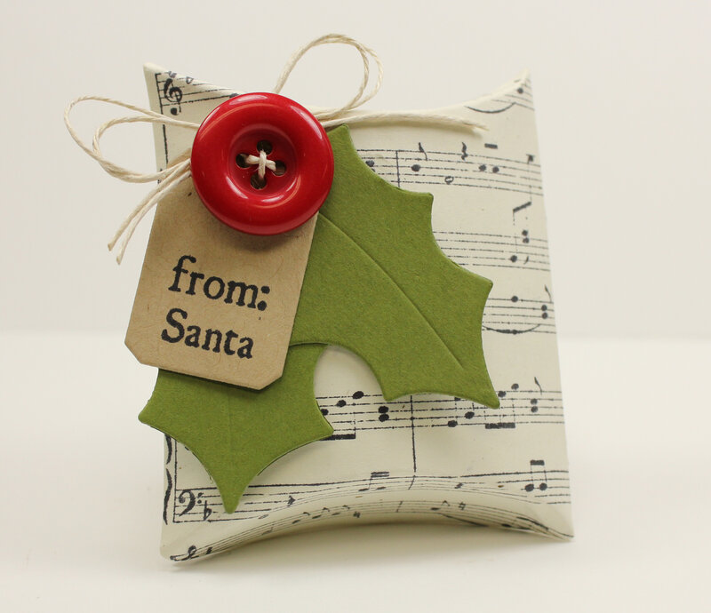 Pillow Box with Holly
