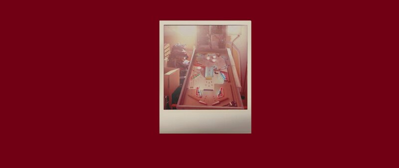 Pinball Machine — Red