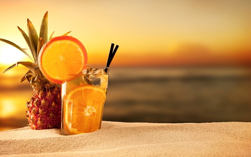 Pineapple and Cocktail — Yellow