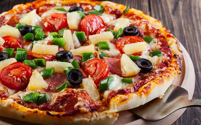 Pineapple and Pepperoni Pizza