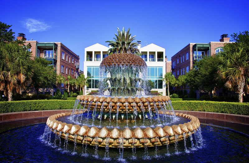 Pineapple Fountain — Blue