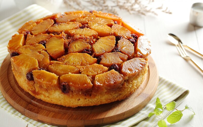 pineapple upside-down cake