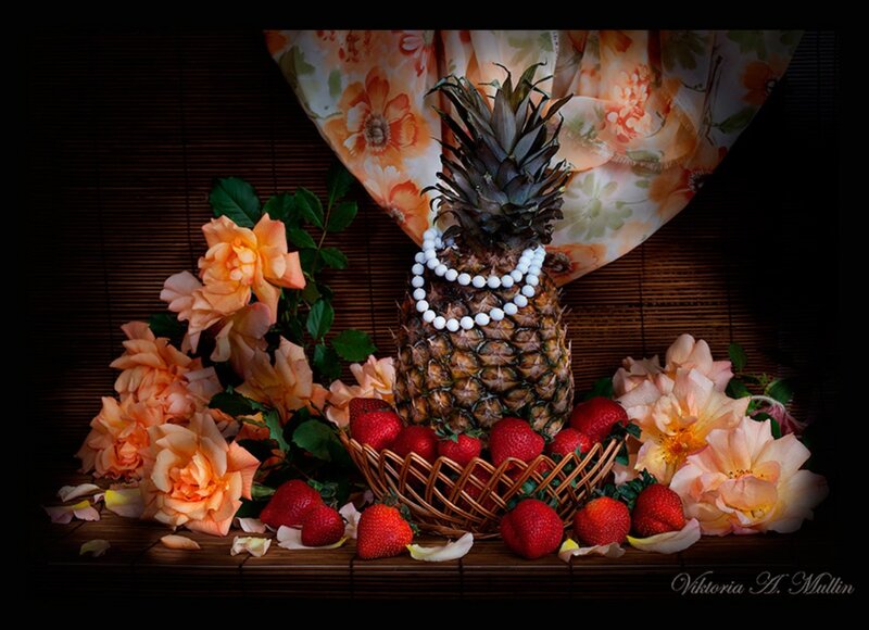 Pineapple with Strawberries