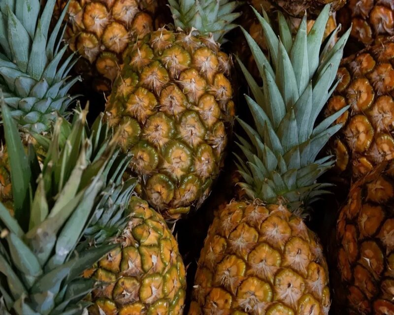 Pineapples in a pile