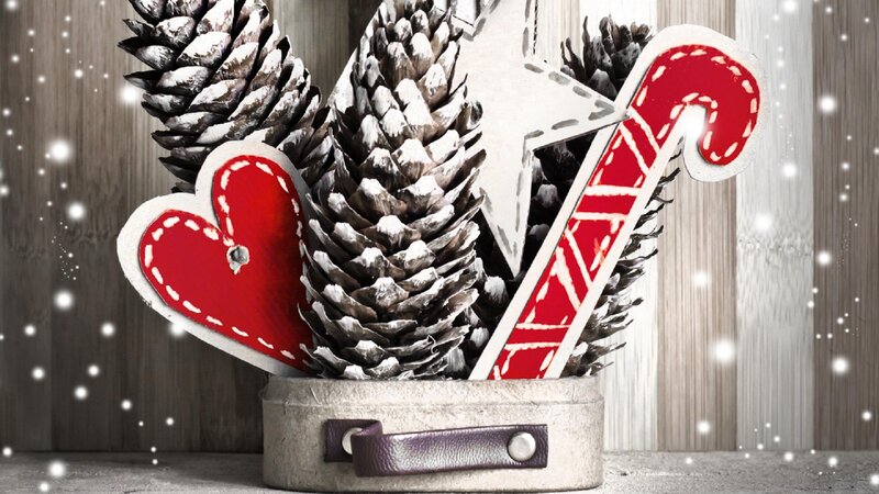 Pinecones with Holiday Decor — Red