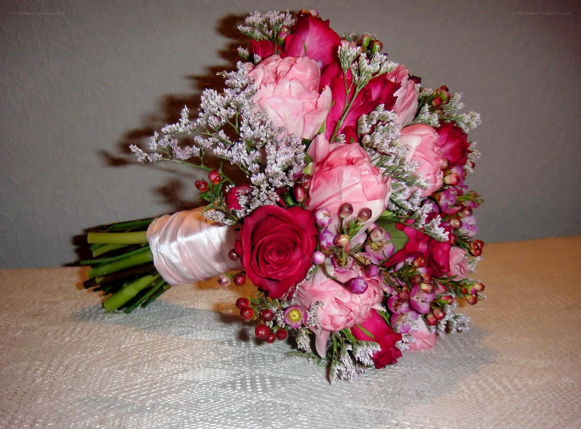 Pink and red flower bouquet