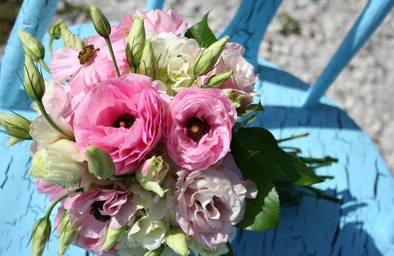 Pink and white flower bouquet