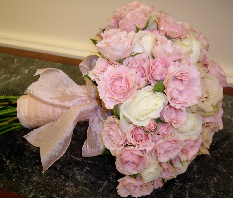 Pink and White Rose Bouquet — Elegant