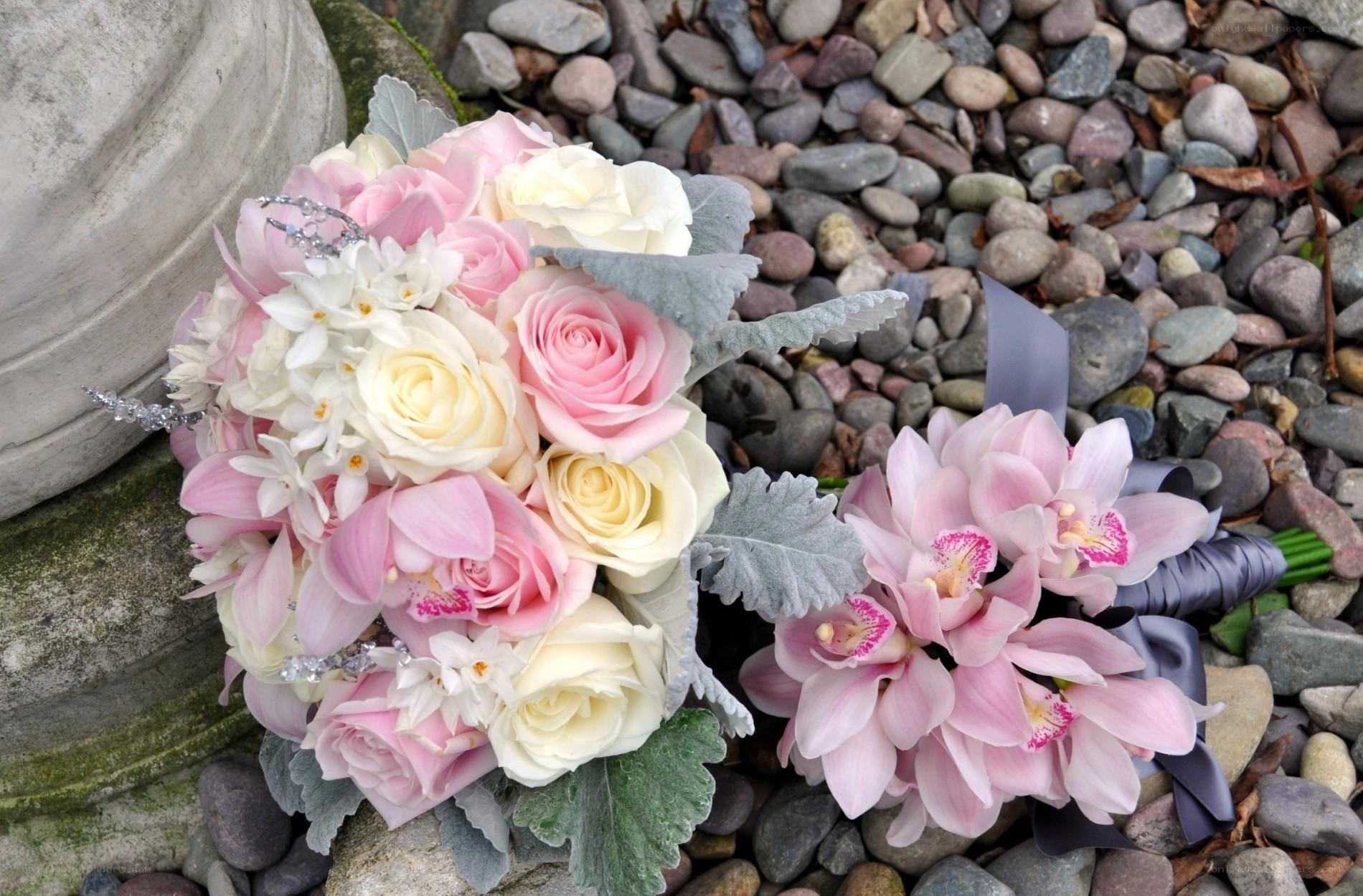 Pink and white wedding bouquet
