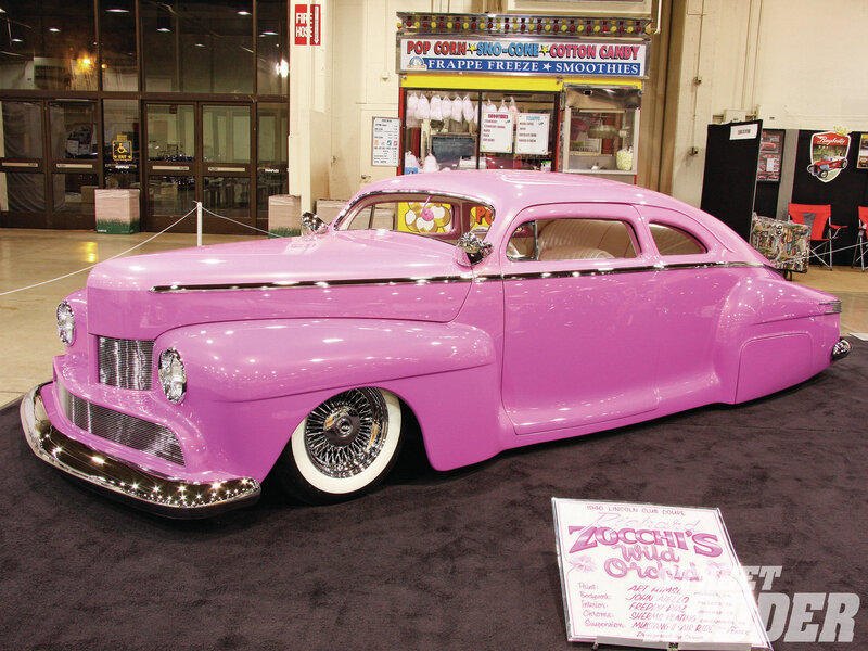 Pink Custom Car — Showcase, Photograph