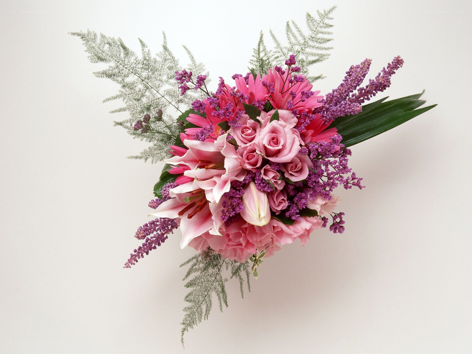 pink floral bouquet