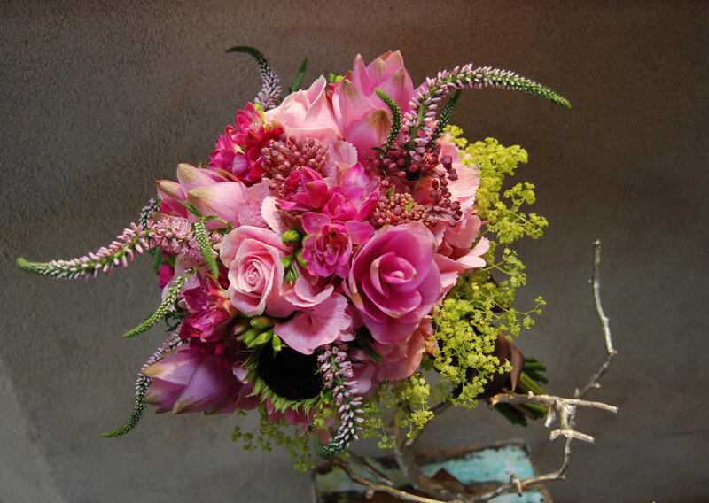 Pink Floral Bouquet — Calm