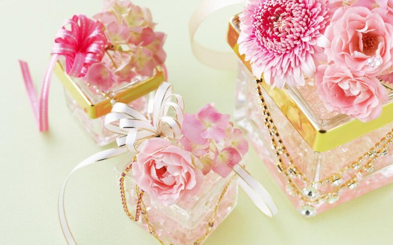 Pink floral gift boxes