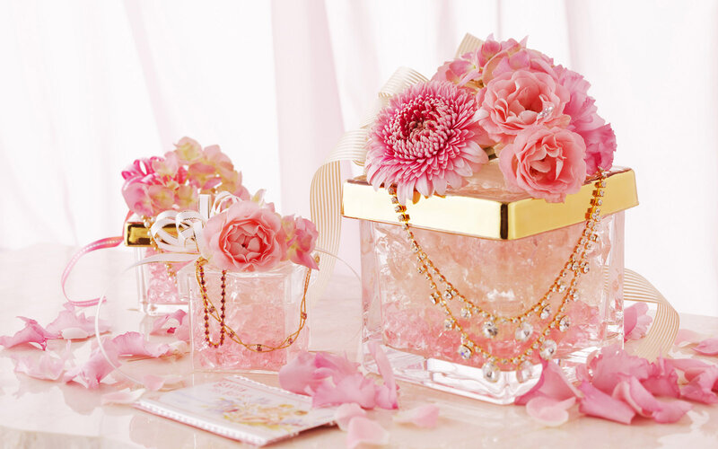 Pink Floral Gift Boxes — Elegant, Photograph
