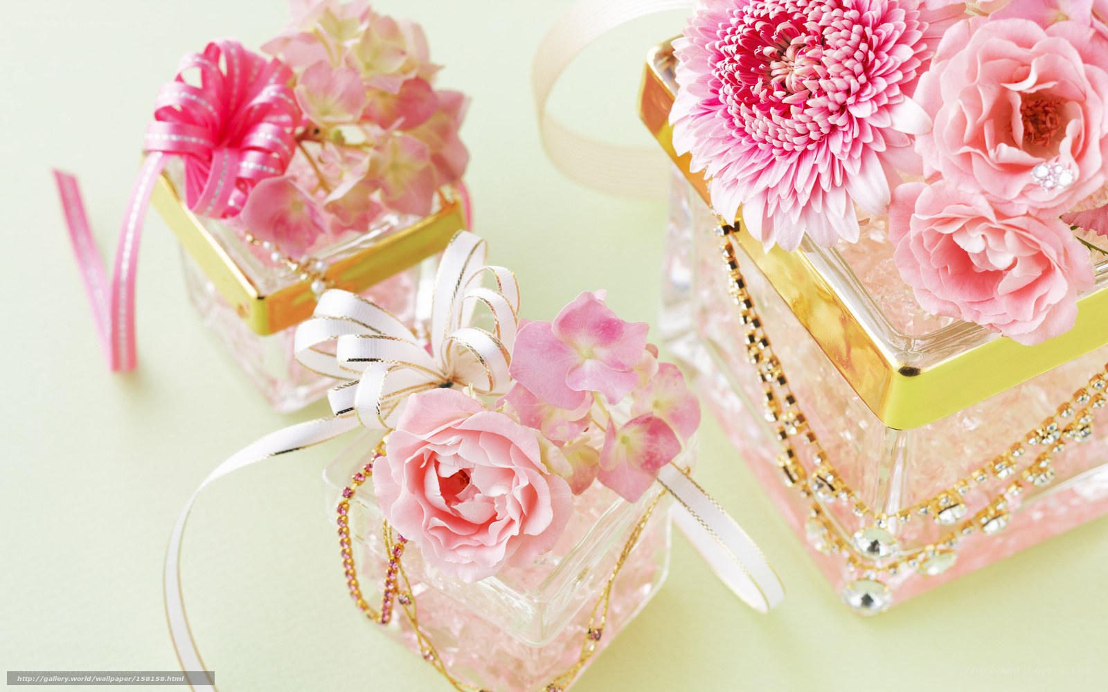 Pink floral gift boxes