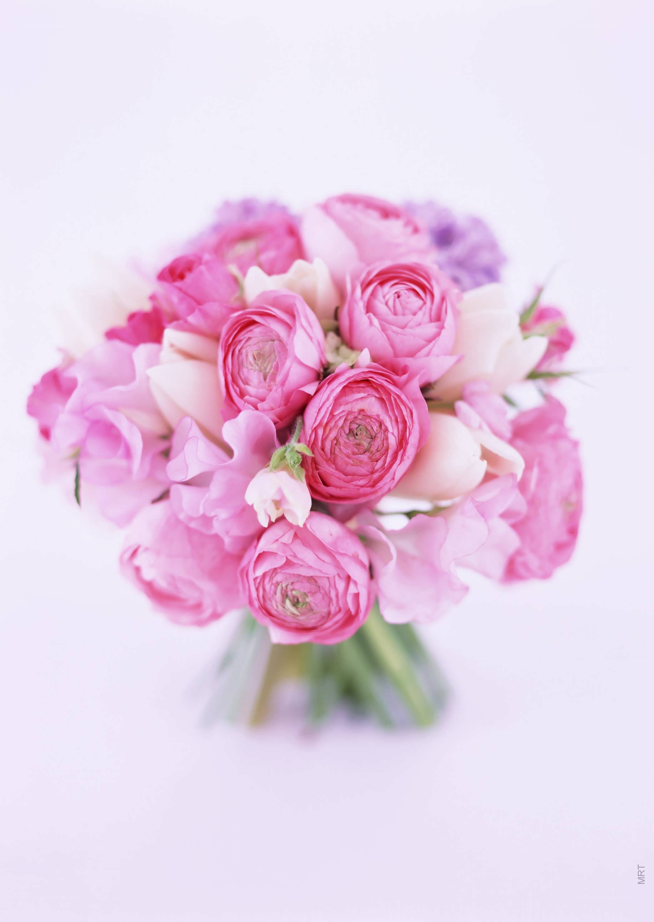 pink flower bouquet