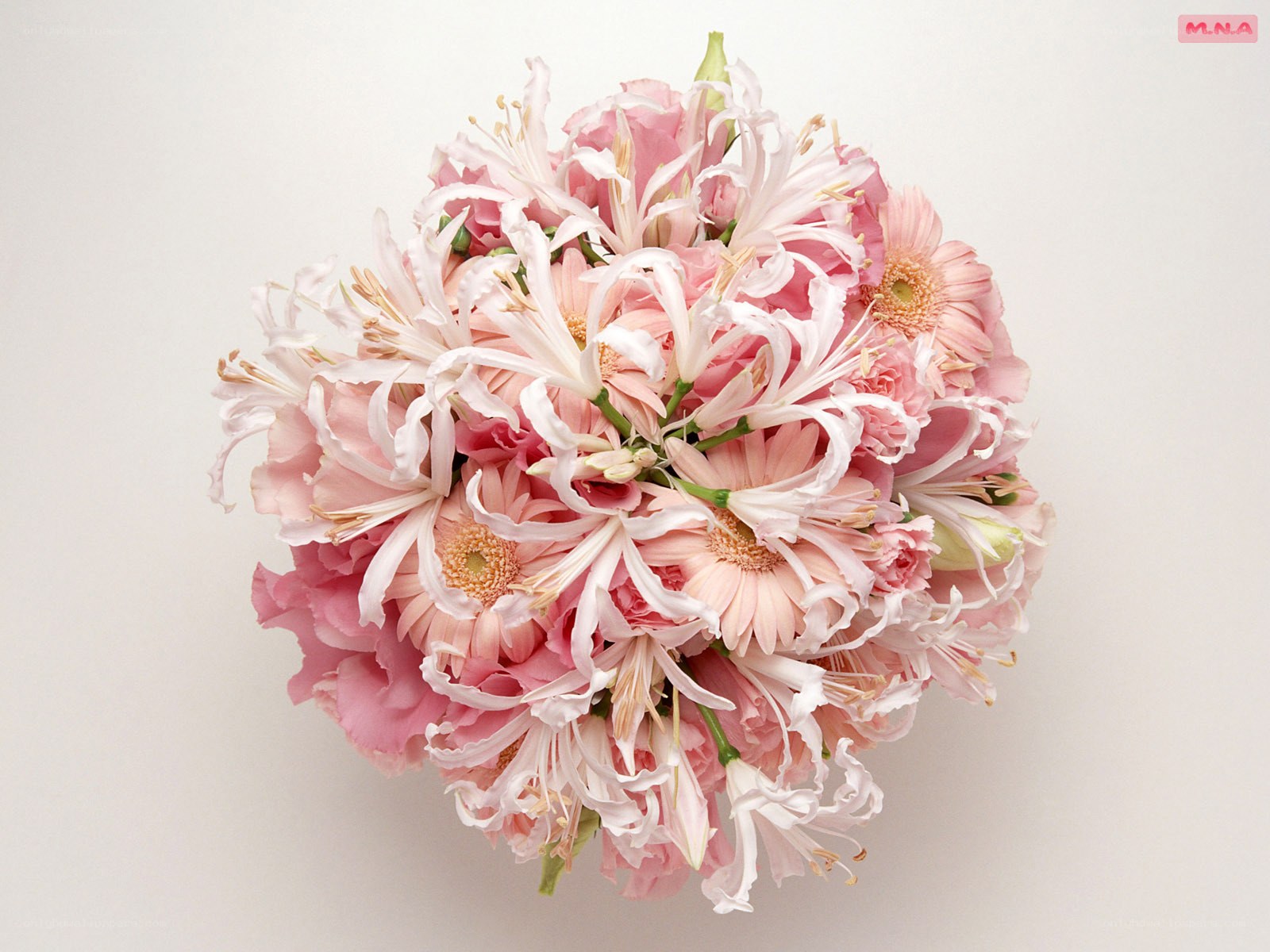 Pink flower bouquet