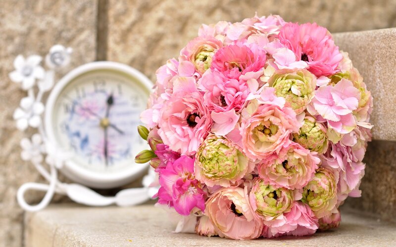 Pink Flower Bouquet — Calm, Photograph, Clock