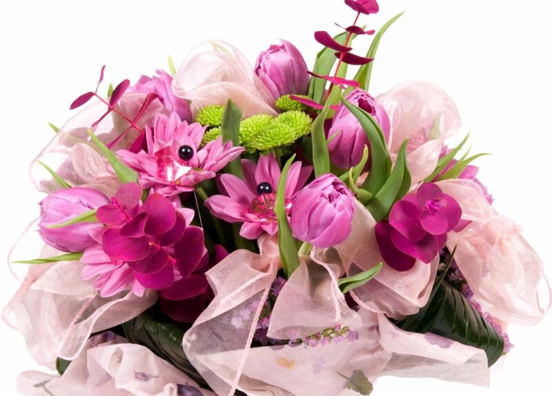 Pink Flower Bouquet — Festive