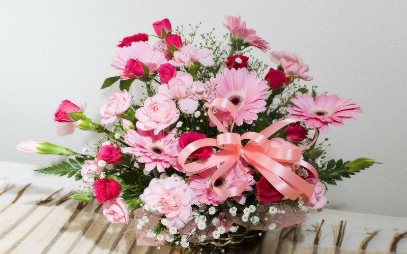 Pink flower bouquet