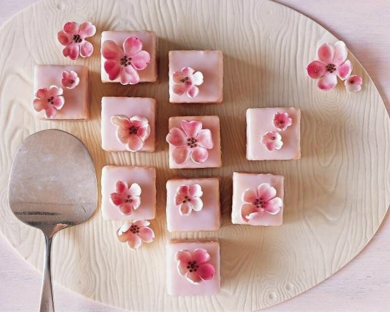 Pink Flower Cakes