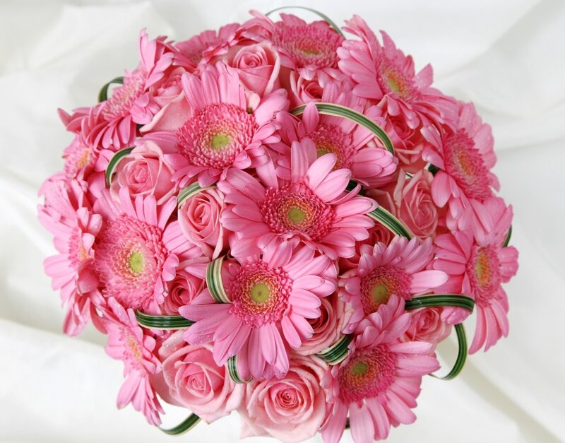 Pink Gerbera and Rose Bouquet