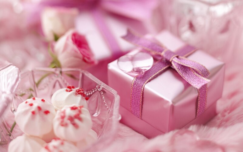 Pink Gift Box with Sweets — Romantic, Photograph, Roses