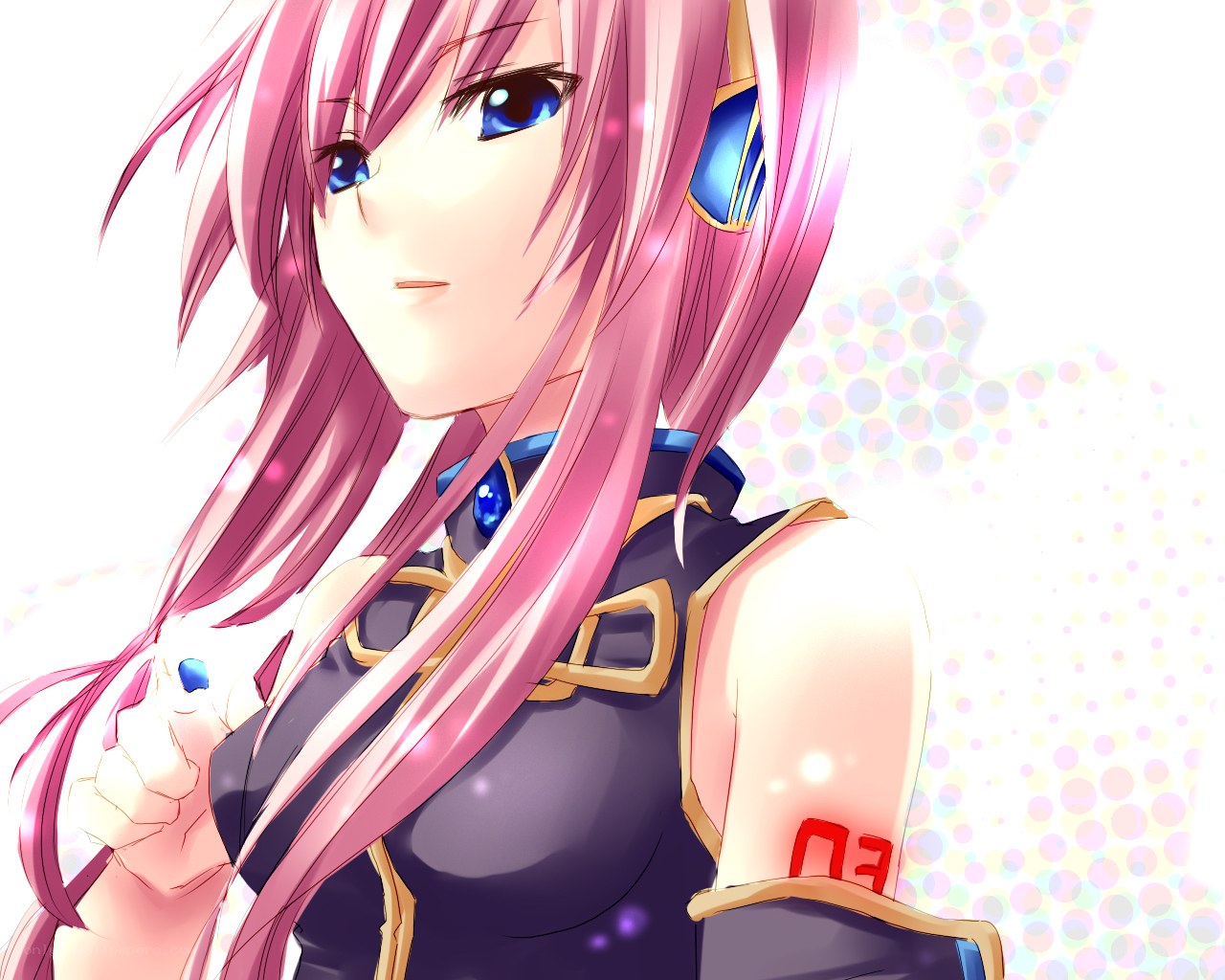 pink-haired anime character