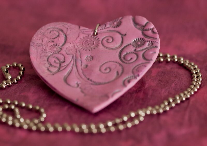 Pink Heart Pendant — Romantic