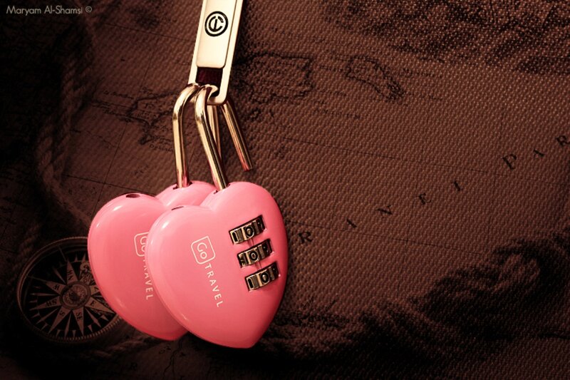 Pink Heart-shaped Locks