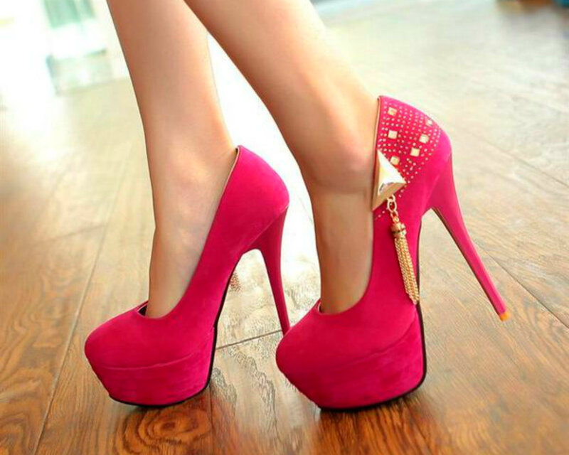 Pink High-heeled Shoes — Stylish