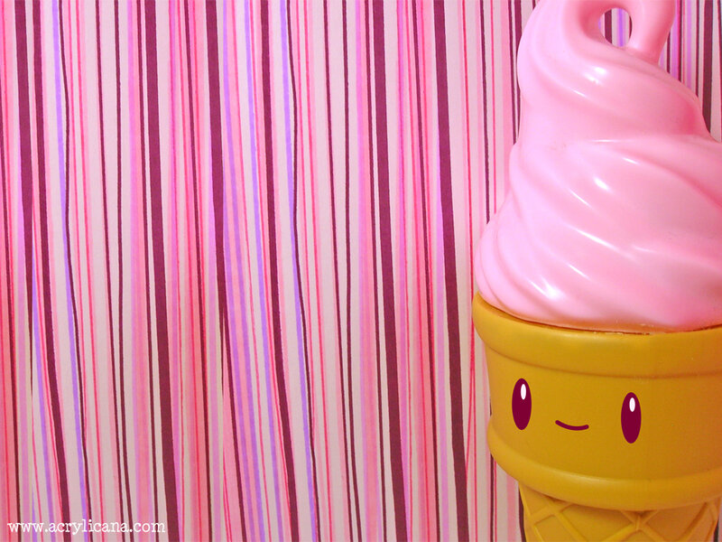 pink ice cream cone toy
