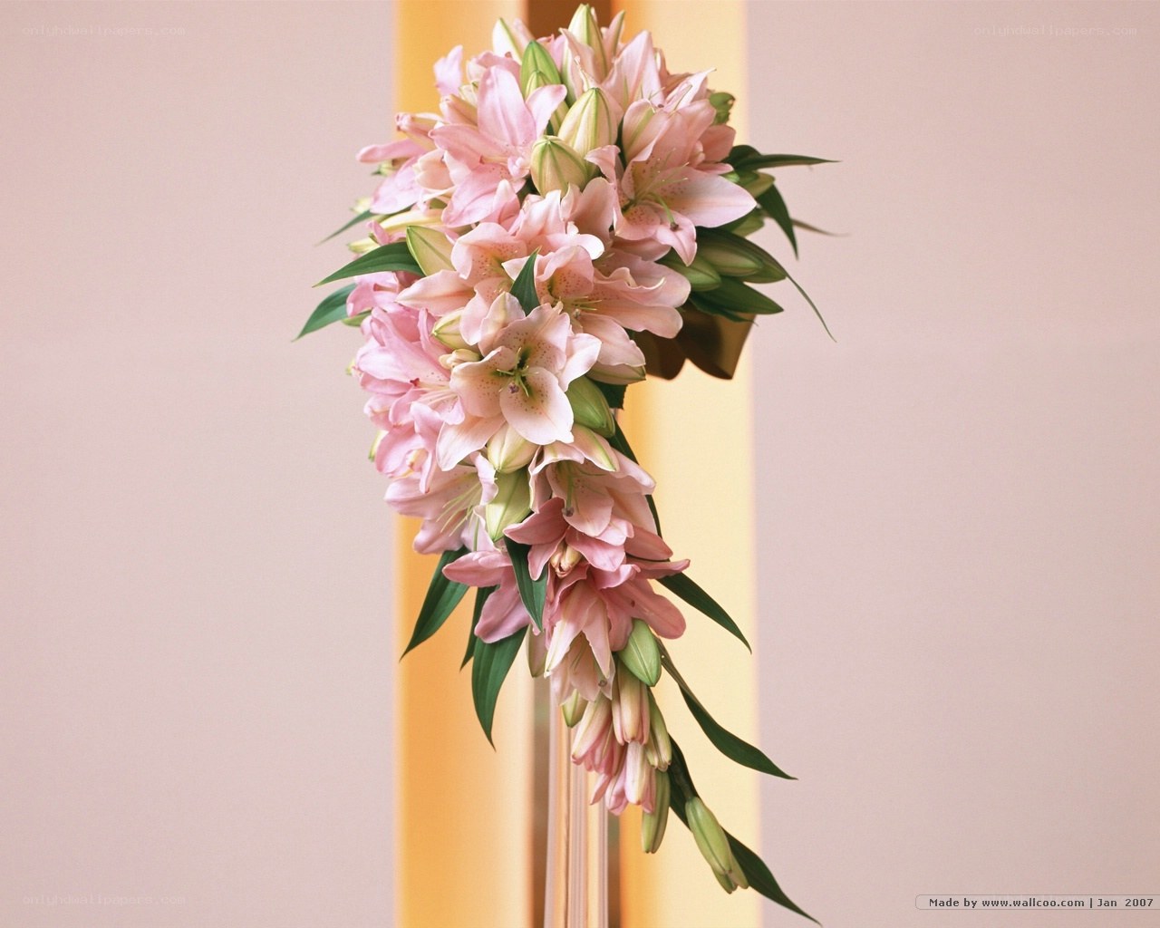 Pink lilies bouquet