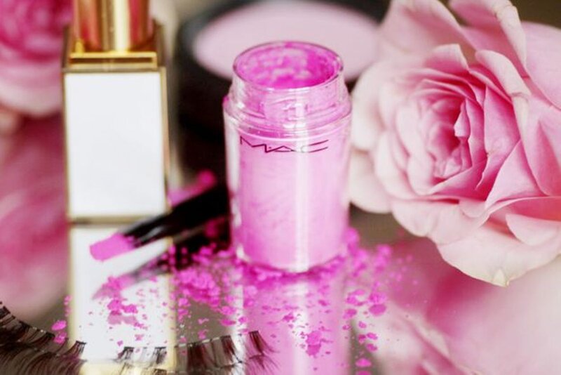 Pink Makeup Container