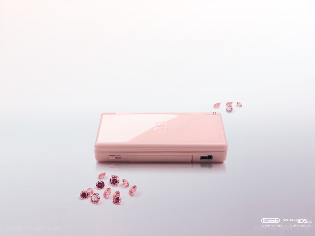 Pink Nintendo DS Lite