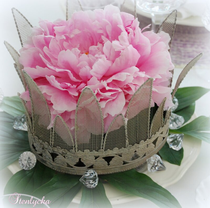 Pink Peony in Crown