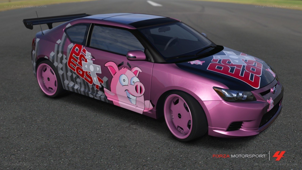 pink pig race car
