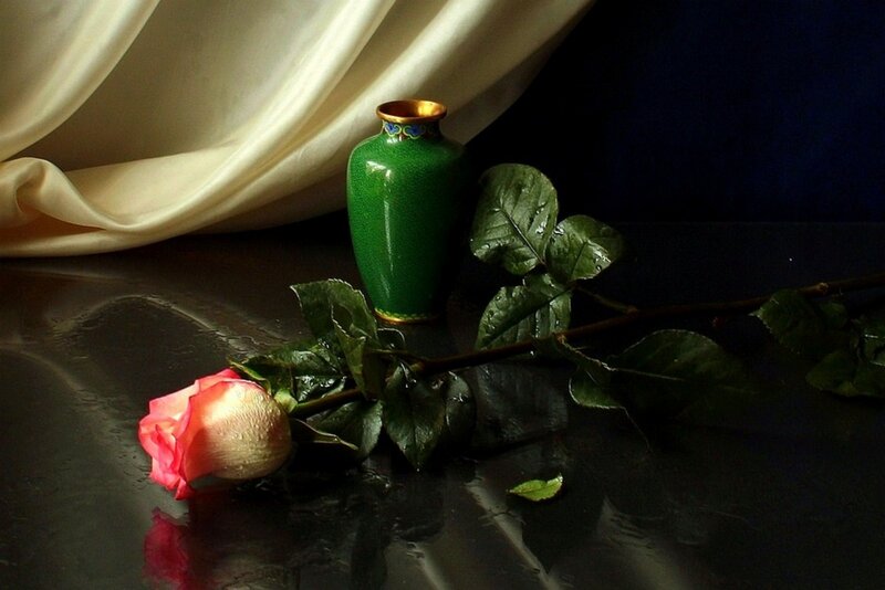 Pink Rose and Green Vase