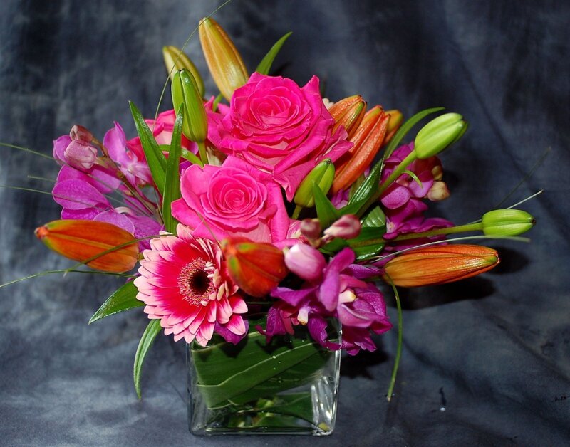 Pink Rose Bouquet — Vibrant