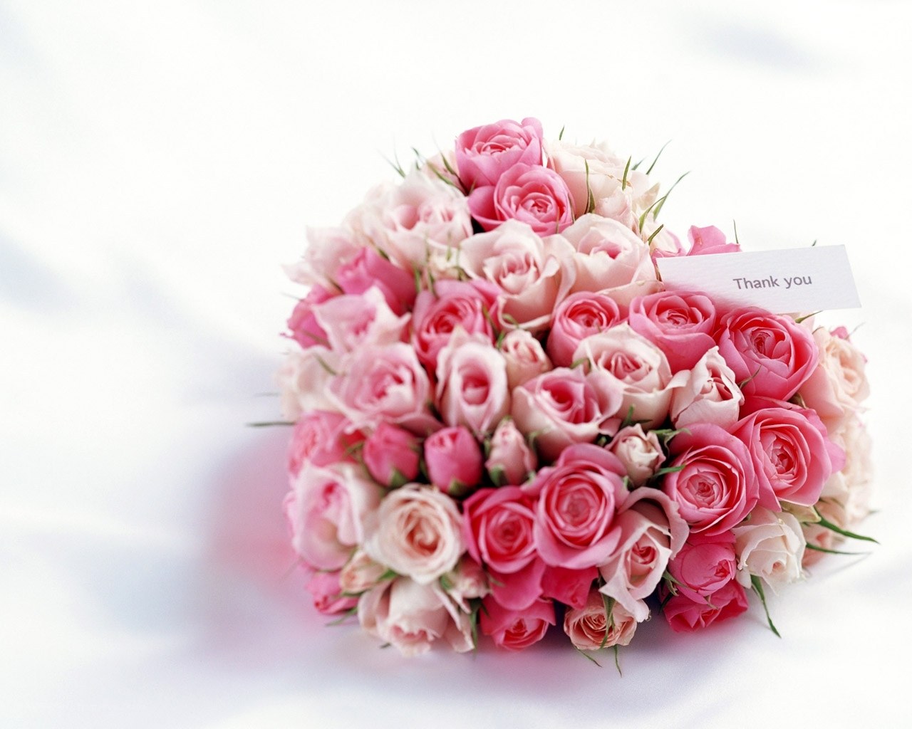 Pink rose bouquet with thank you card