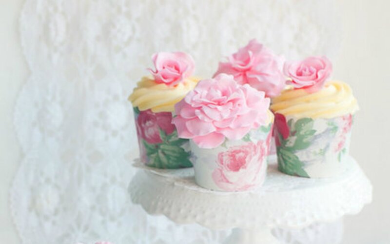 Pink Rose Cupcakes — Delicate