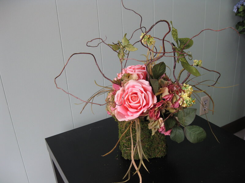 Pink Rose Floral Arrangement — Calm